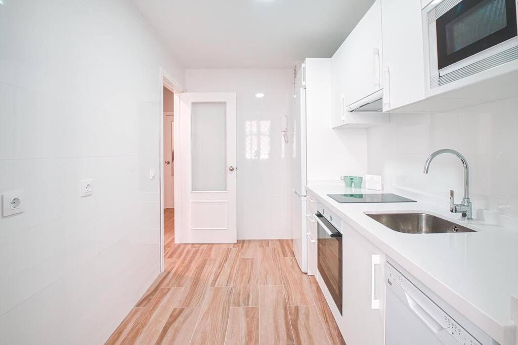 Apartamento New Folch Sevilla B Dış mekan fotoğraf